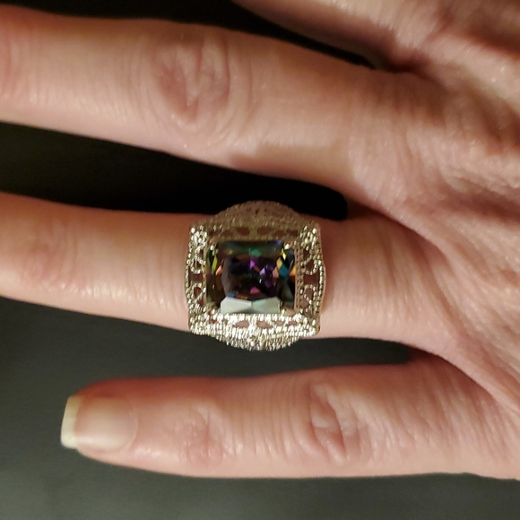 New Emerald Cut Mystic Topaz Silver Statement Ring. - Picture 13 of 16